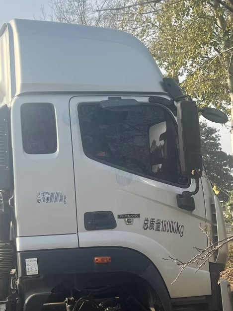 保定地区处理福田欧航驾驶室总成 带工作台和座椅