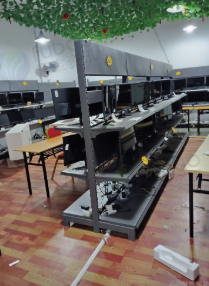 南平地区处理货架和桌子