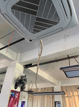 河池地区处理两台中央空调