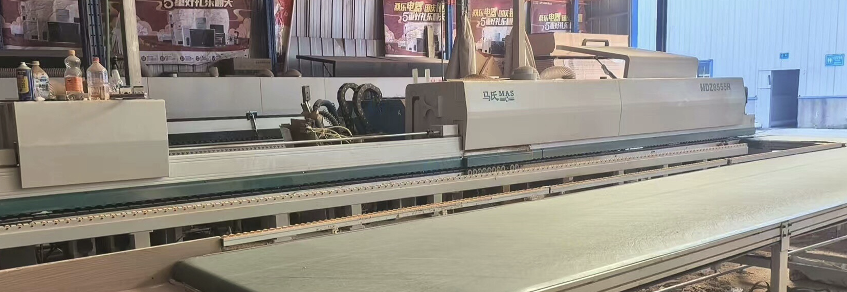 佛山地区处理马氏双胶锅带侧打孔封边机