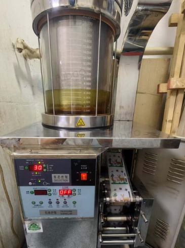 太原地区处理4组中药柜、全自动熬夜打包机等