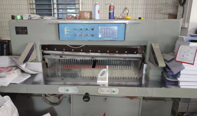 汕头地区自用处理申威达QXZ1300切纸机