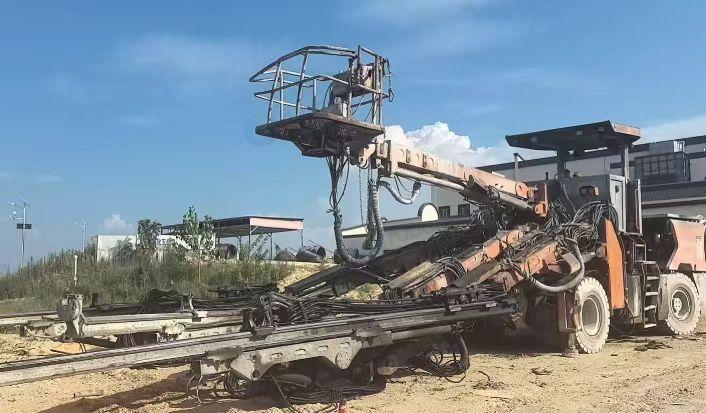 安庆地区处理凿岩台车一台