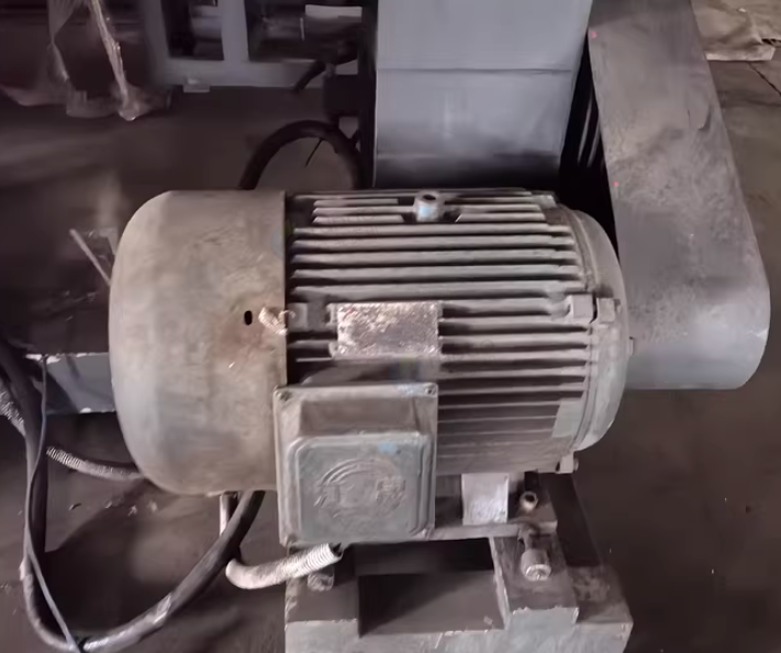 宁波地区处理废旧设备塑料粉碎机流水线、挤压机流水线