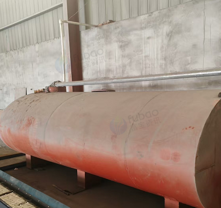 沧州地区处理挤出机刀架一套、工业储气罐一套