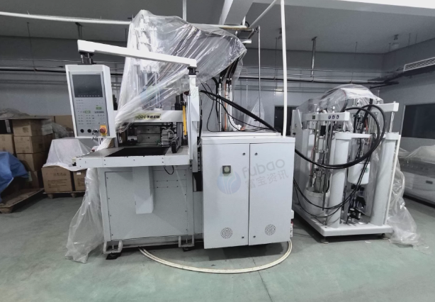 常州地区工厂处理硅胶立式注塑机