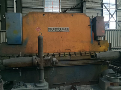 衡水地区处理4米乘4米的折弯机，剪板机