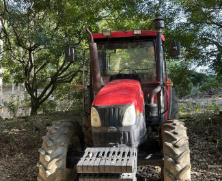 崇左地区处理东方红904拖拉机