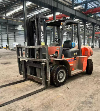 宁德地区处理大5吨江淮叉车