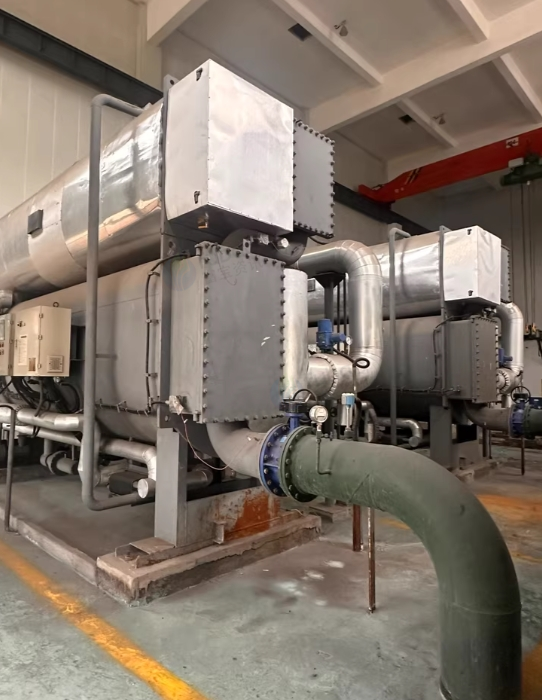 遵义地区处理大连松下溴化锂制冷设备两台