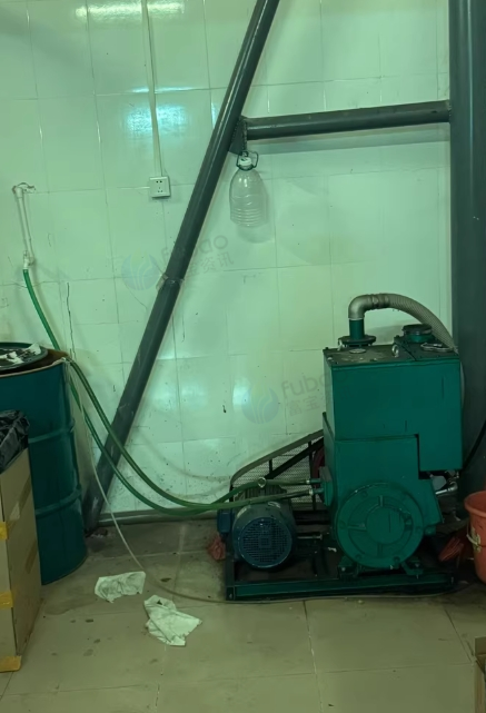 佛山地区处理2台反应釜、1台抽真空、1台真空大桶