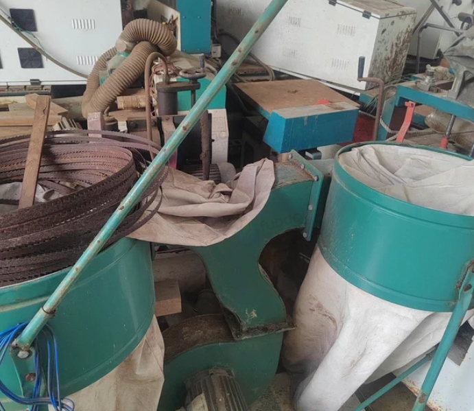 广州地区处理红木加工工业设备一批