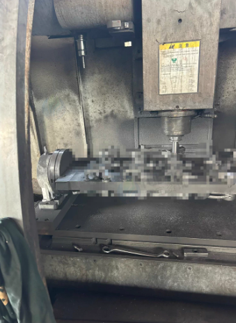 青岛地区工厂处理2台1055丽伟加工中心