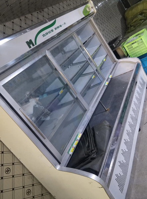 上海地区生鲜店处理猪肉展示柜、蔬菜水果架、空调等