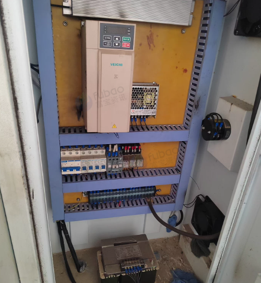 泰州地区工厂处理40线轨机床2台