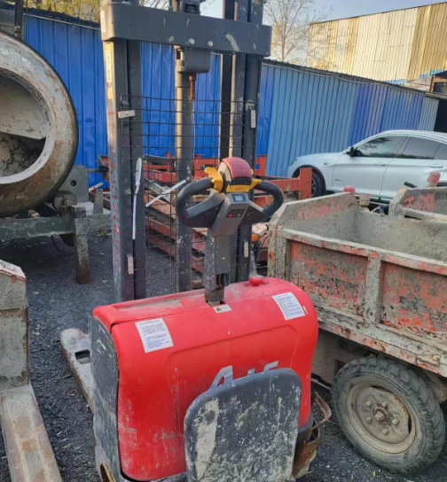 西宁地区工厂处理工程设备一批