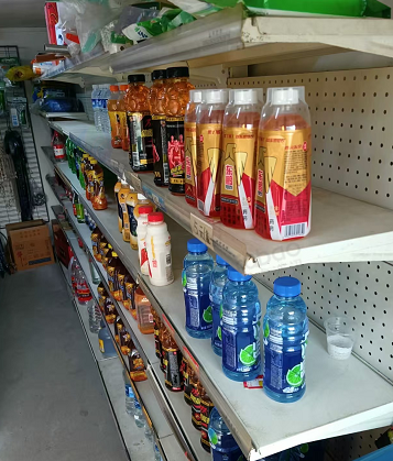 日照地区店铺处理超市货架