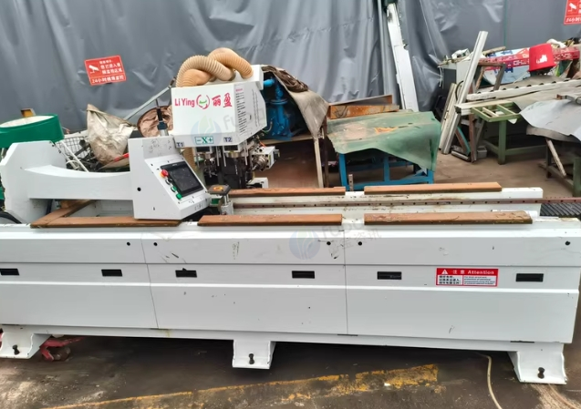 自贡地区处理丽盈数控门锁机、木工门锁孔机