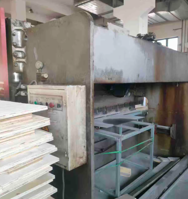 苏州地区工厂处理3200m折弯机