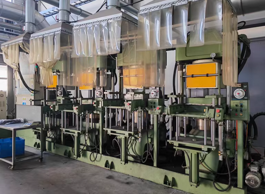 金华地区处理200吨磐石硫化机