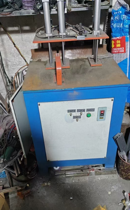 长沙地区个人闲置处理铝材气动开料机