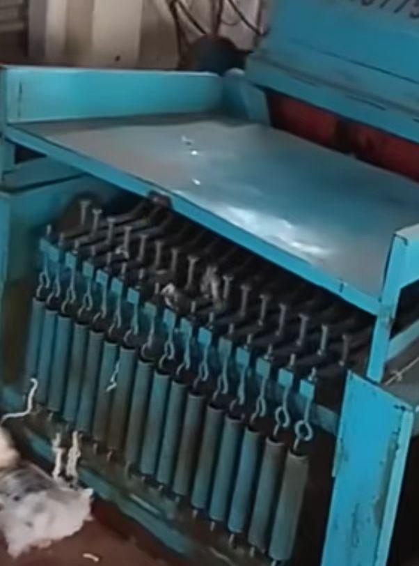 阜阳地区处理单箱打包机、梳棉机、合力三吨叉车、钉板机、泺口机等全套梳理生产线