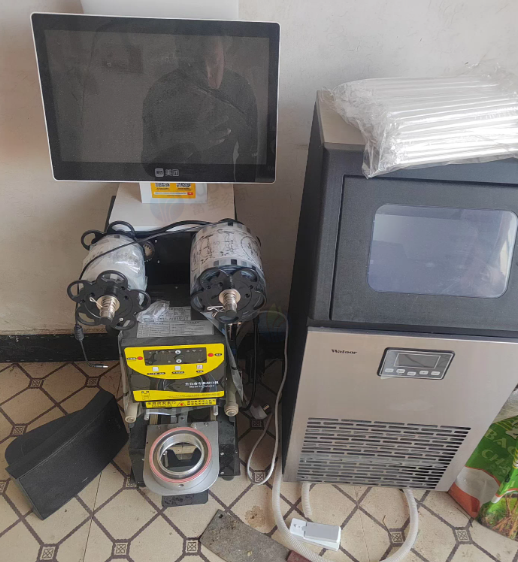 西宁地区处理奶茶店设备一批