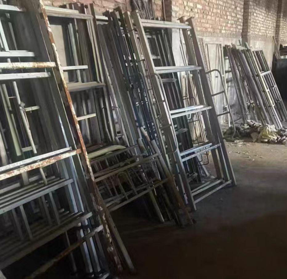 郑州地区工地处理脚手架钢管、扣件、工字钢、槽钢、镀锌管、角铁等