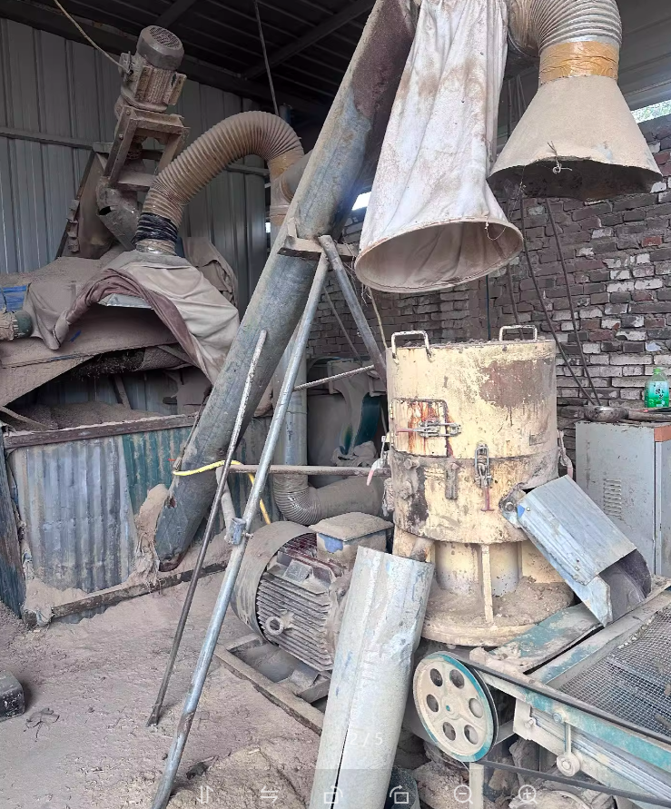 周口地区工厂处理55KW450平模颗粒机全套设备