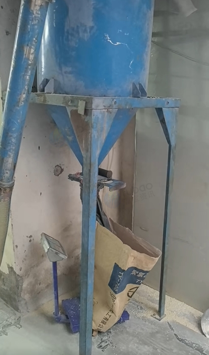 东莞地区处理65型双螺杆成套PVC造粒机一套