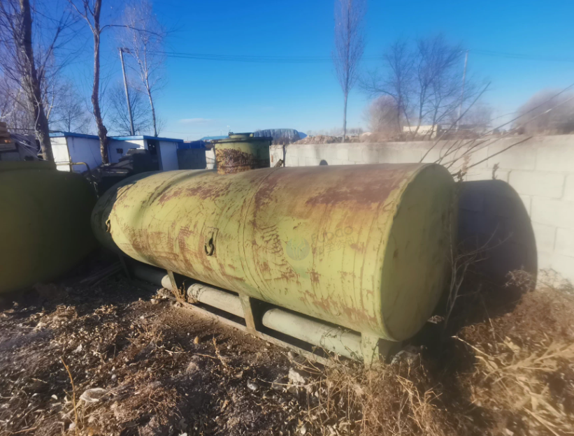 白城地区工厂处理工程设备一批