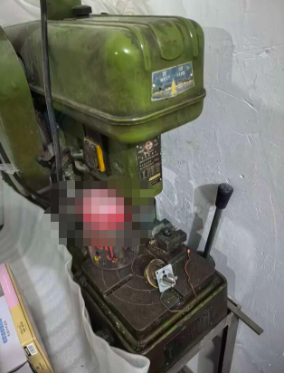 莆田地区处理钻床攻丝机一堆扳手工具