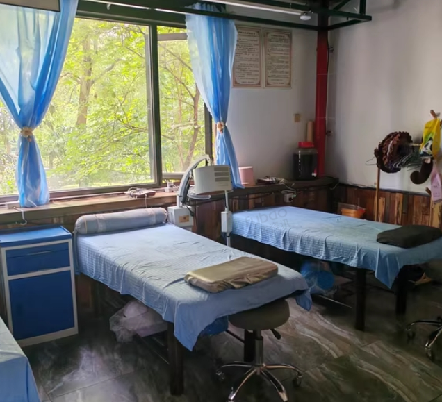 成都地区处理诊所彩超、血球、离心机、心电图等设备