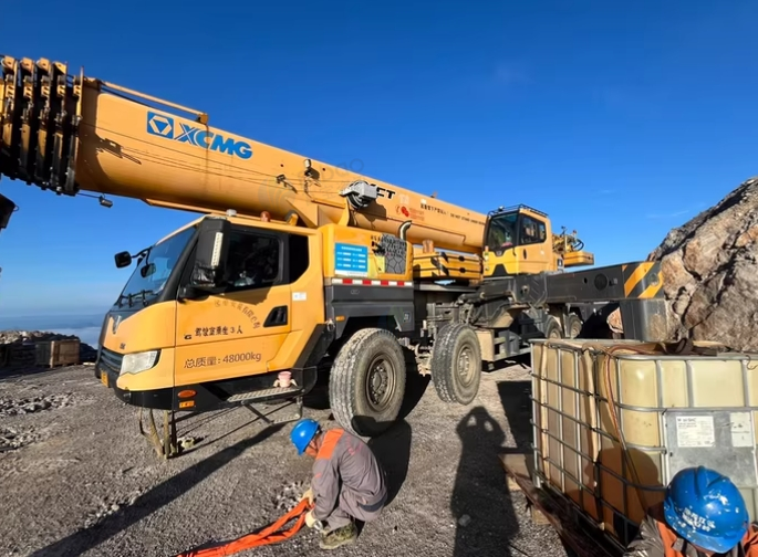 安顺地区处理18年徐工XCT80L6汽车吊