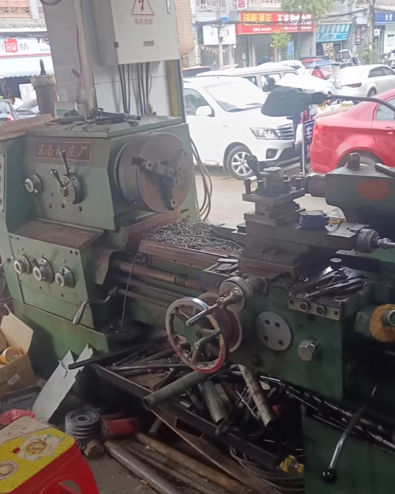 安顺地区处理云南6250车床