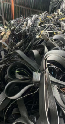 供应：20吨废旧电线电缆