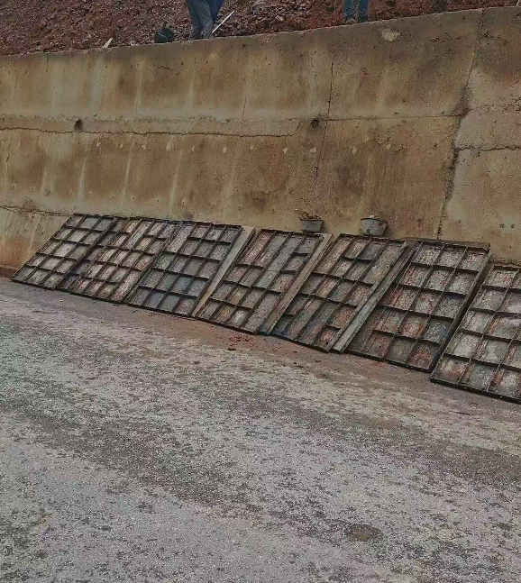 邵阳地区处理钢模板一批