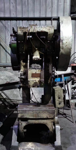 重庆地区处理63T冲床