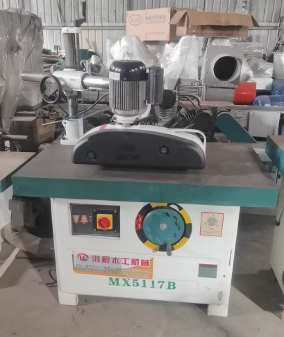 临沂地区处理立铣带送料器一套