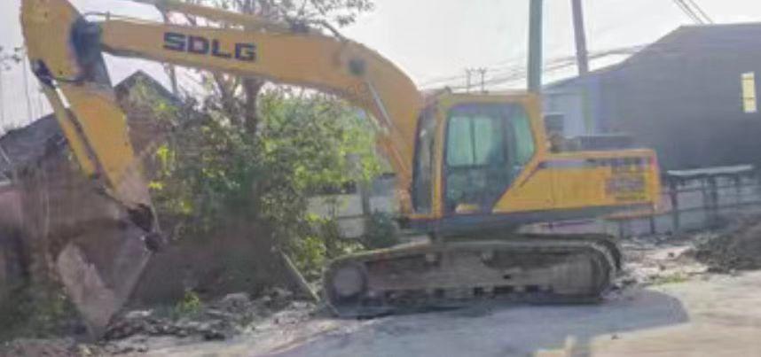 商丘地区处理临工210挖机