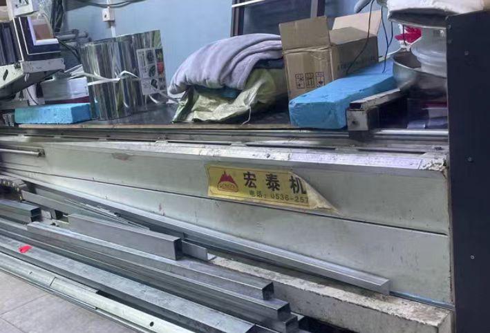 本溪地区处理组角机、铣床、气泵等断桥铝门窗设备