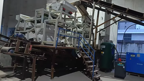 南宁地区处理2台谷鑫矿石色选机