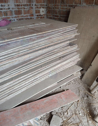 柳州地区处理1批建房旧材料