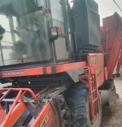 沧州地区处理泰利农王玉米收割机