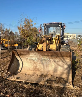 北京地区处理3台龙工50装载机