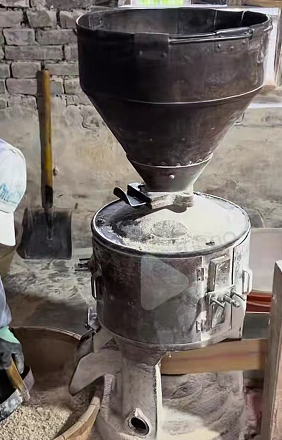 铁岭地区工厂处理2个磨高粱米的机器、2个磨小麦白面的机器等磨米厂机器