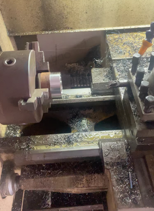 南宁地区工厂处理6135数控车床