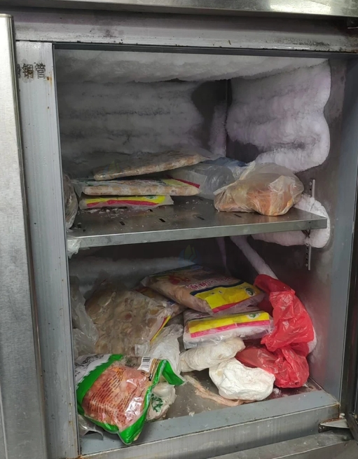 广安地区处理商用四门不锈钢冰柜