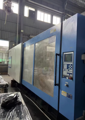 青岛地区工厂处理海天1000吨注塑机