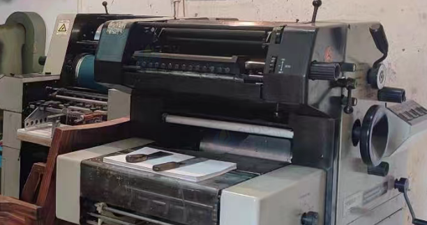 昆明地区处理冠华1800八开胶印机